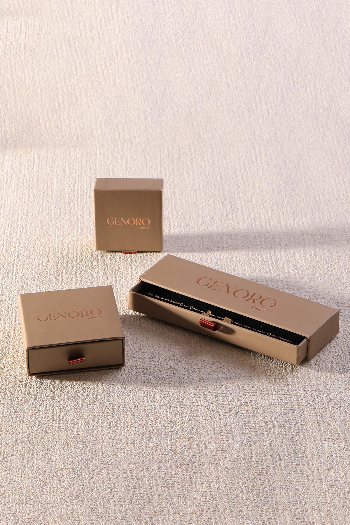 14 Ayar Altın El Yapımı Boru Dorika Siyah İpli Bileklik - Boyut/Ebat: Standart