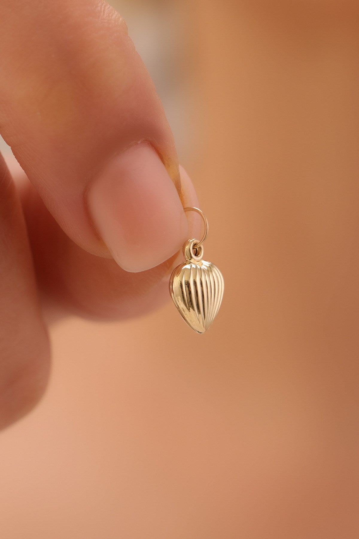 14 Ayar Altın Minimal Balon Kalp Kolye Ucu