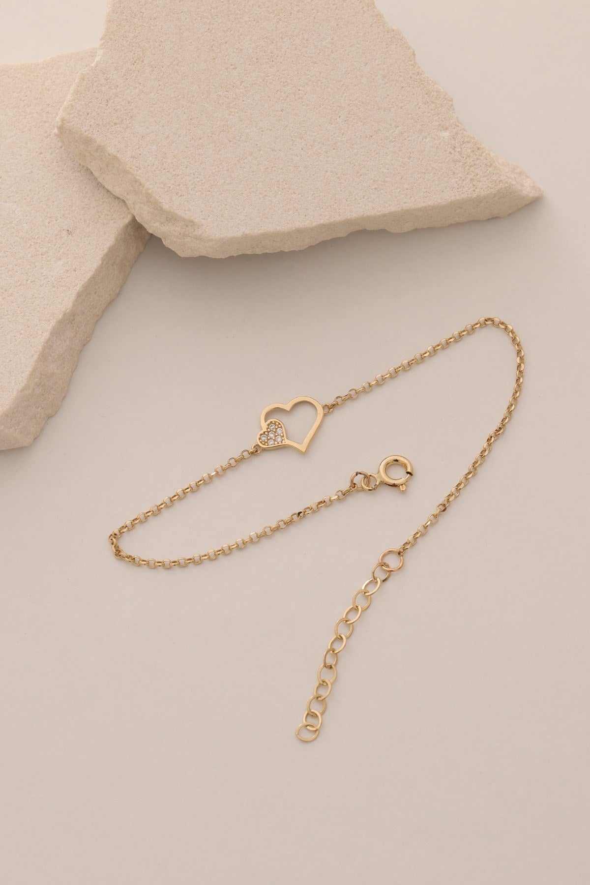 14 Ayar Altın Zirkon Taşlı Mini İç İçe Kalpler Kadın Bileklik